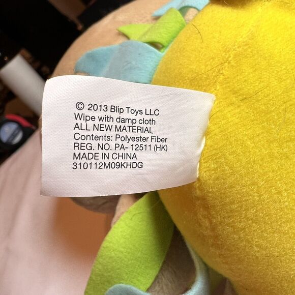 Hello Kitty Plush 2013 Hawaiian Hula Girl Dancer Tan Stuffed Animal 9" Sanrio - Picture 5 of 5